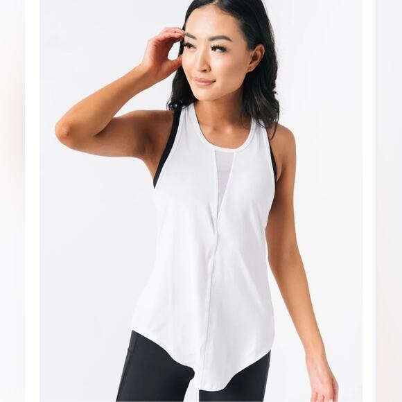 Zyia White “Effortless Tank” Sleeveless Long Racerback Workout Top Size Large - Picture 1 of 11